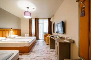 Отель Hotel BLVD 7 Пловдив Двухместный номер с 1 кроватью или 2 отдельными кроватями-18