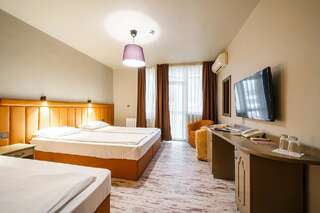 Отель Hotel BLVD 7 Пловдив Двухместный номер с 1 кроватью или 2 отдельными кроватями-19